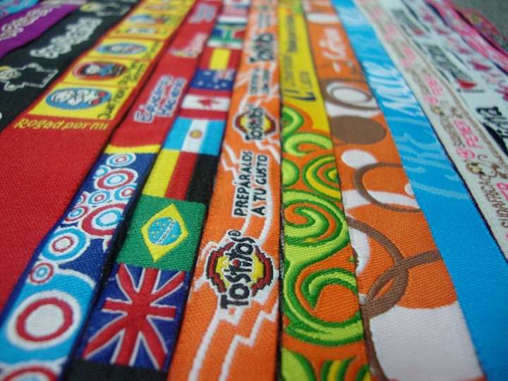 Pulseras Textiles